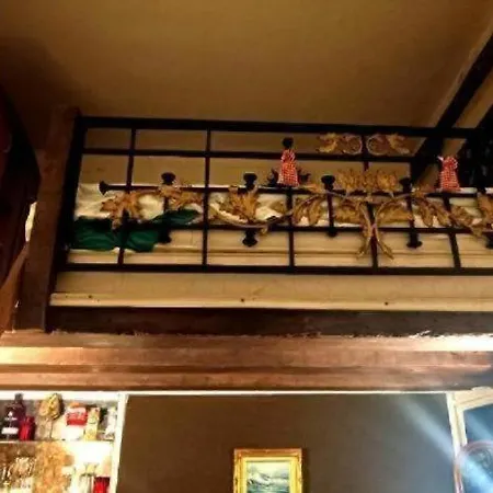 A Cozy Parisian Nest By Notre Dame Διαμέρισμα *